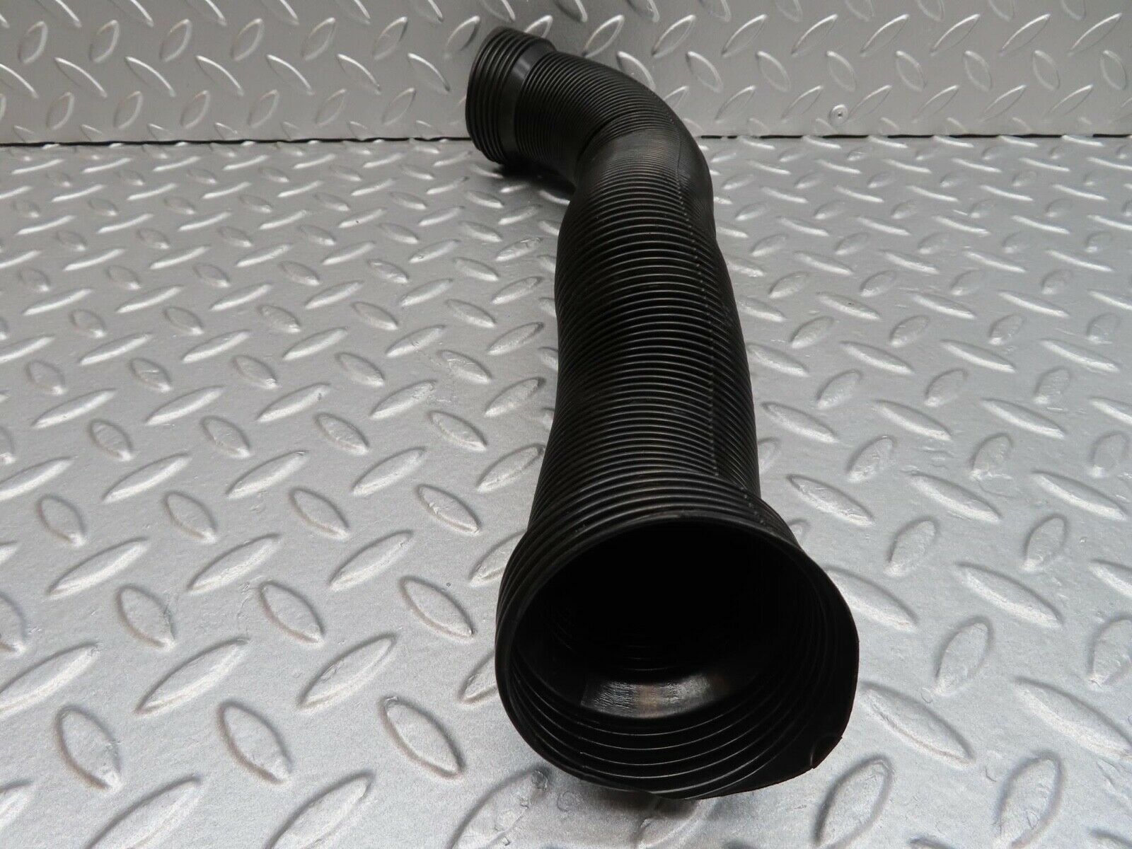 13942 Mercedes-Benz C107 280SLC Dash Air Vent Pipe Left Side