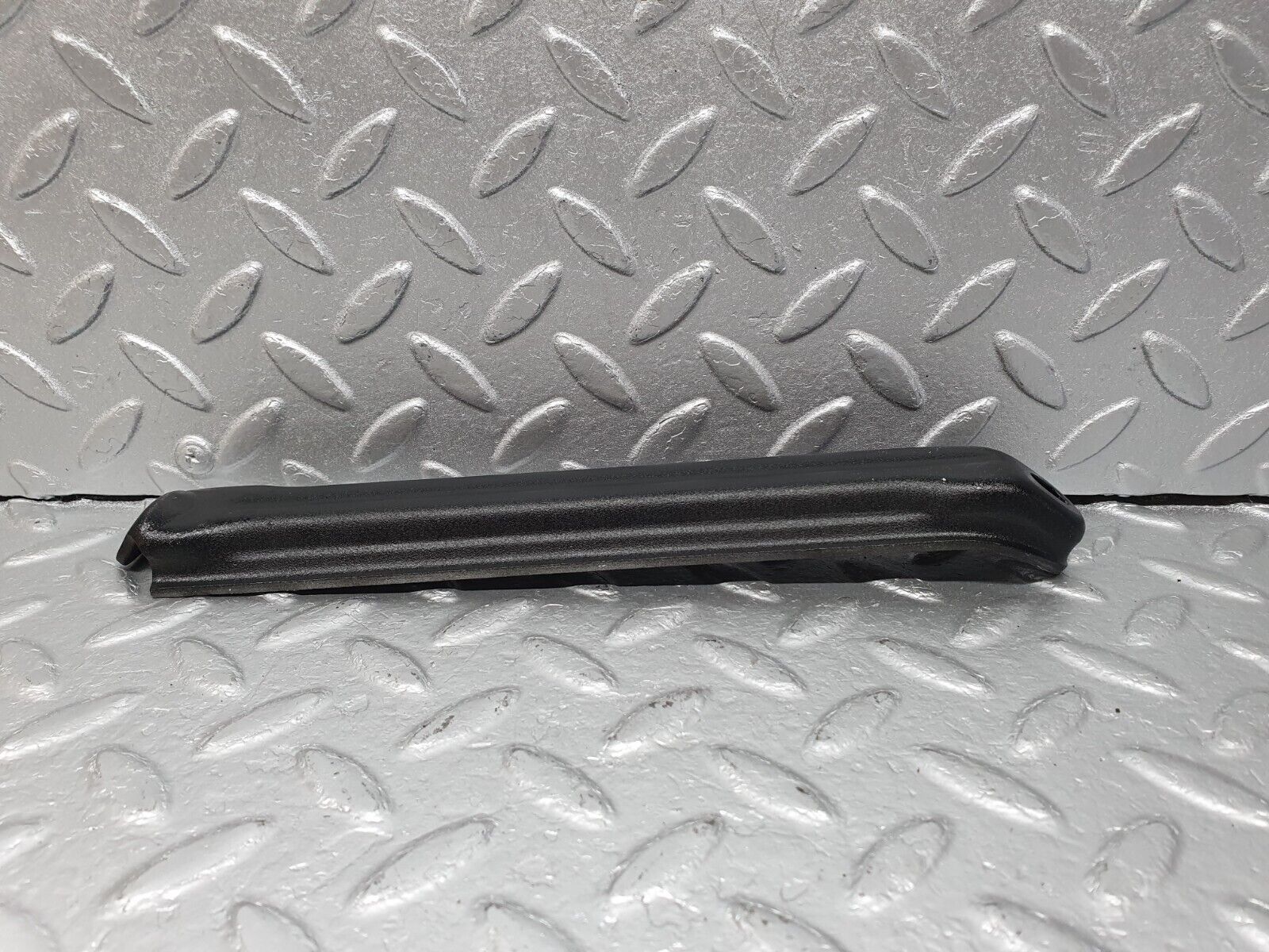 41527 Mercedes-Benz W124 200E Intake Manifold Bracket