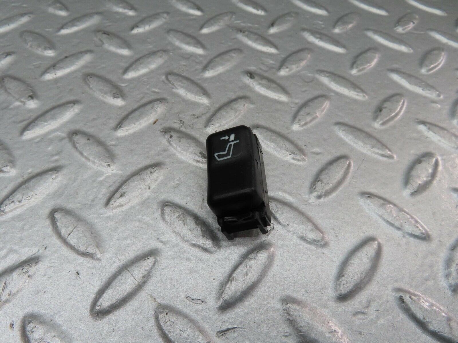 15038 Mercedes-Benz W140 S320 Head Rest Control Switch 1408205210