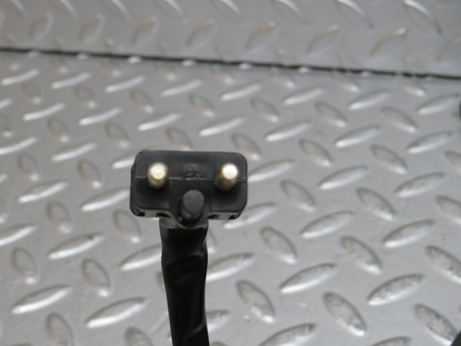 28119 Mercedes-Benz W123 280E Sunroof Motor With Bracket 0008202807