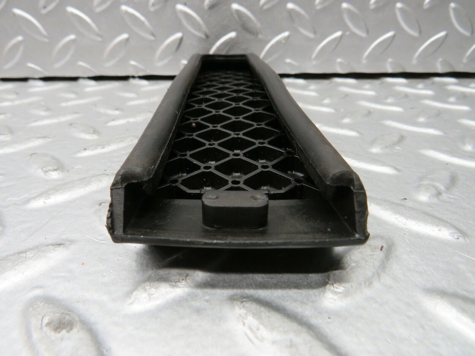 21848 Mercedes-Benz W123 Accelerator Pedal Rubber 1233010082