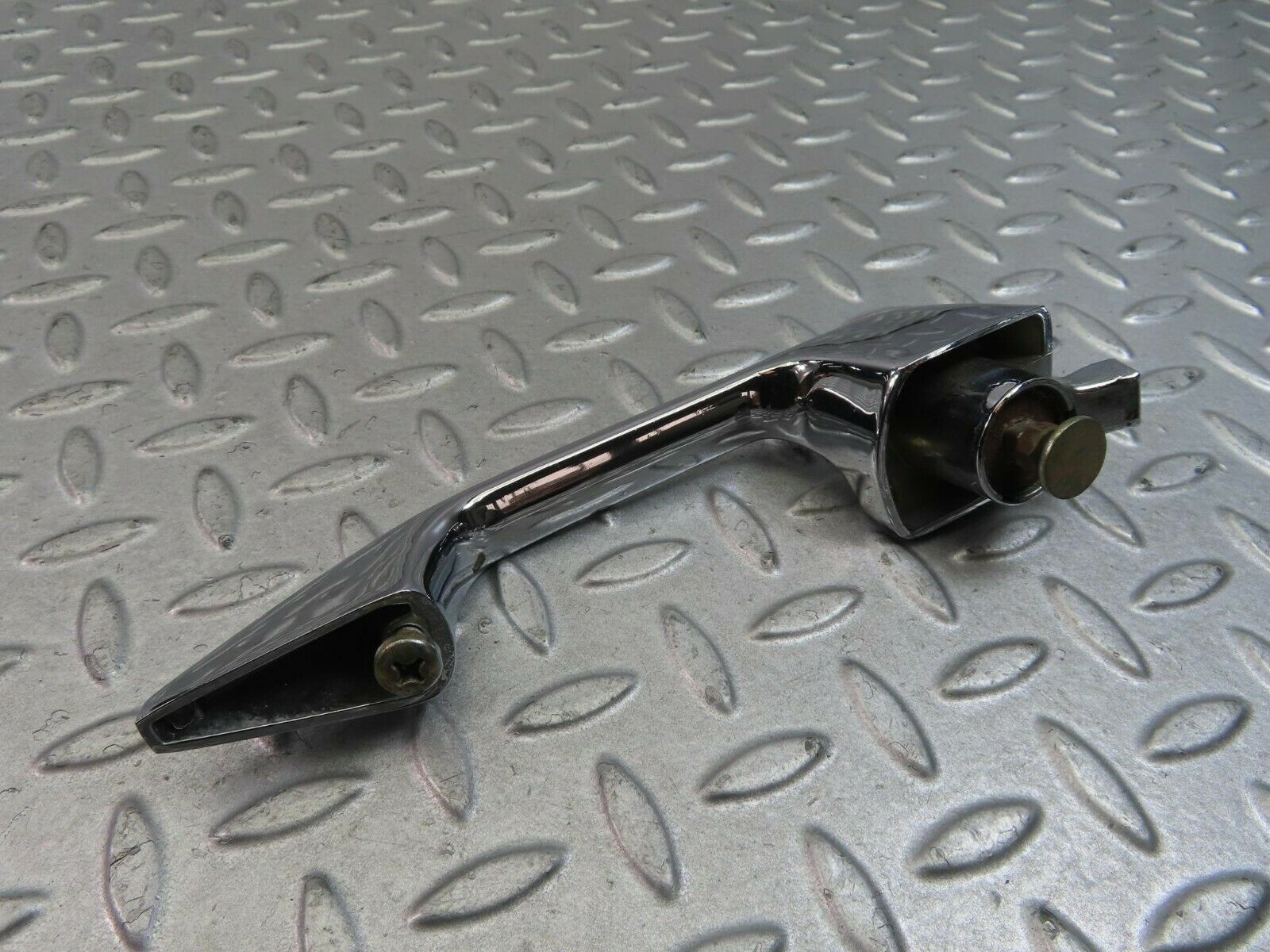 8793 Mercedes-Benz W115 Chrome Door Handle Rear Right 1157660401