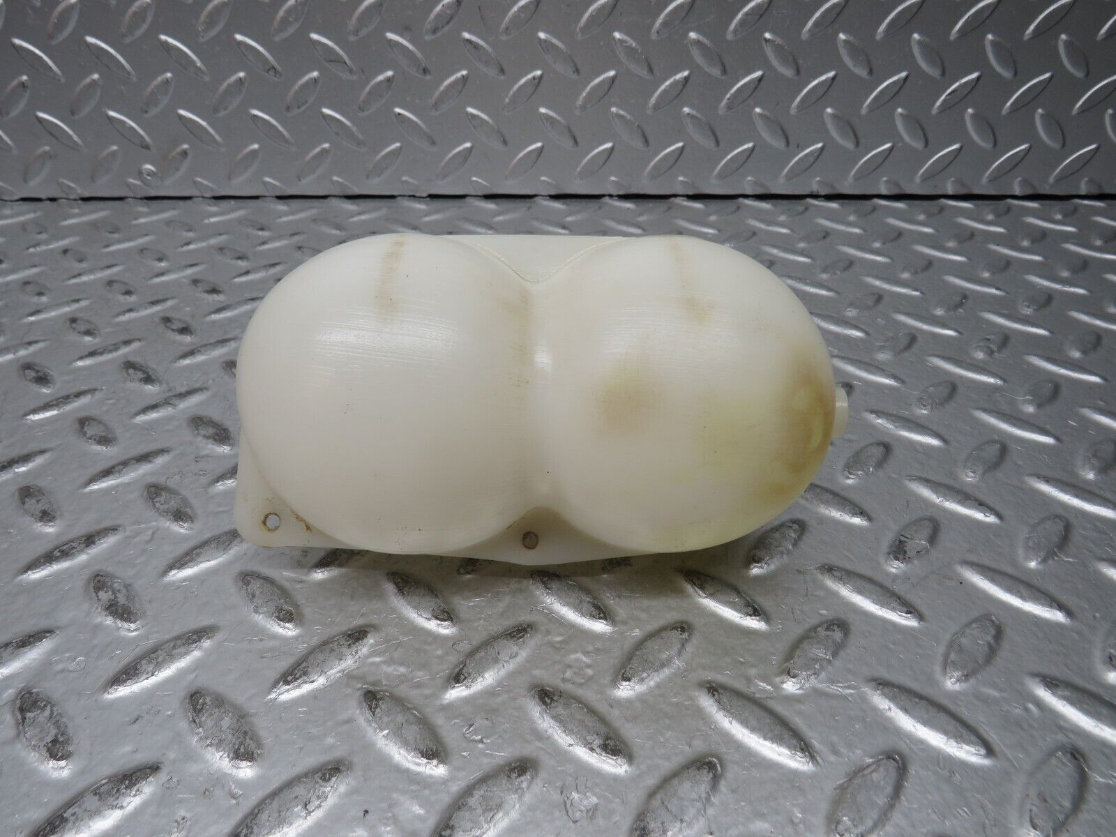 28647 Mercedes-Benz W123 230E Vacuum Reservoir Tank