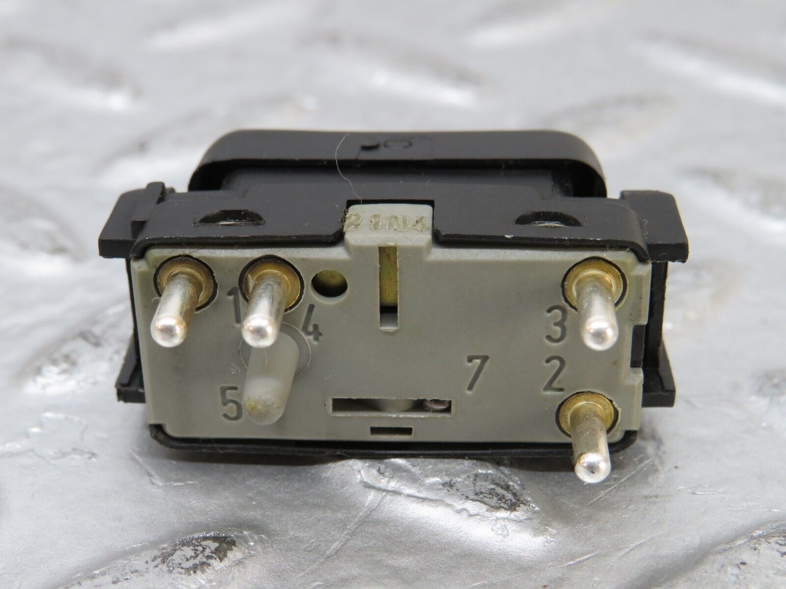 25900 Mercedes-Benz W124 280E Electric Window Switch Right 1248209410