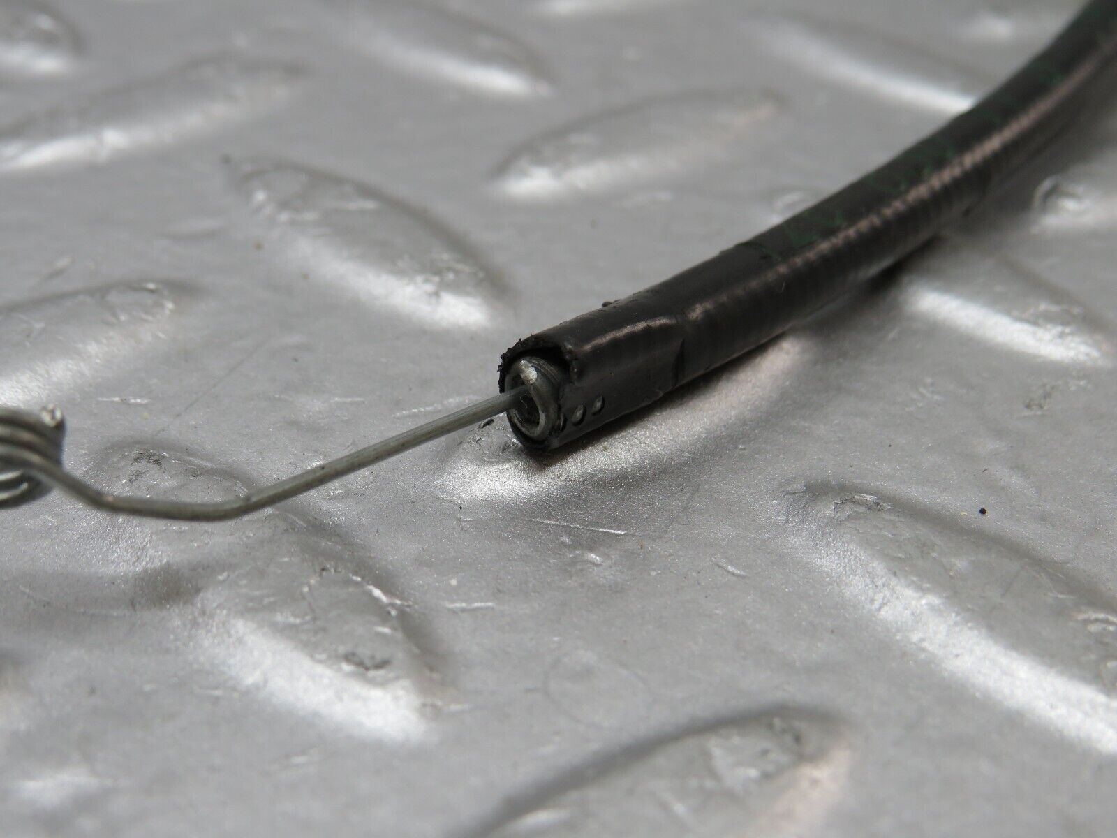 36207 Mercedes-Benz W126 420SE Heater Control Cable 1268301131