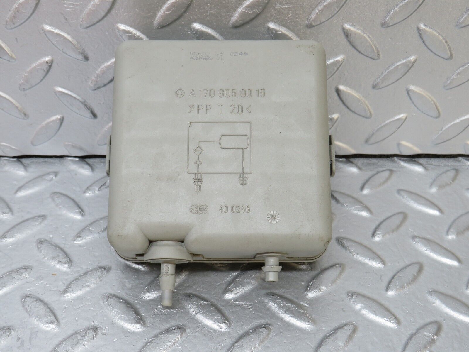 35037 Mercedes-Benz W210 320E Vacuum Reservoir 1708050019