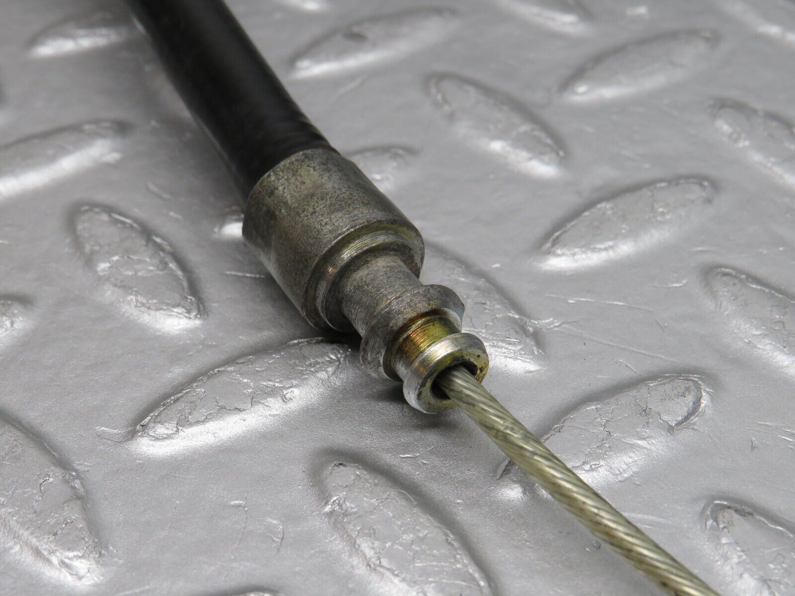 38574 Mercedes-Benz R129 280SL Coupe Handbrake Cable 1294202985