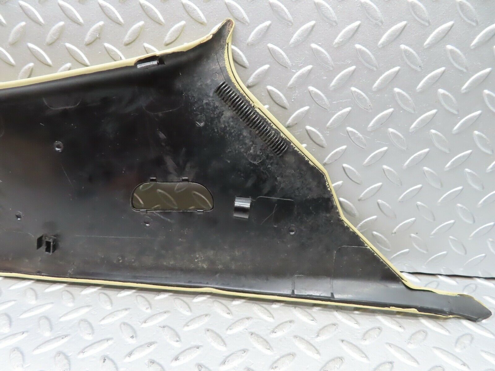 21048 Mercedes-Benz W123 230E C Pillar Cover Right Side Beige 1236900425