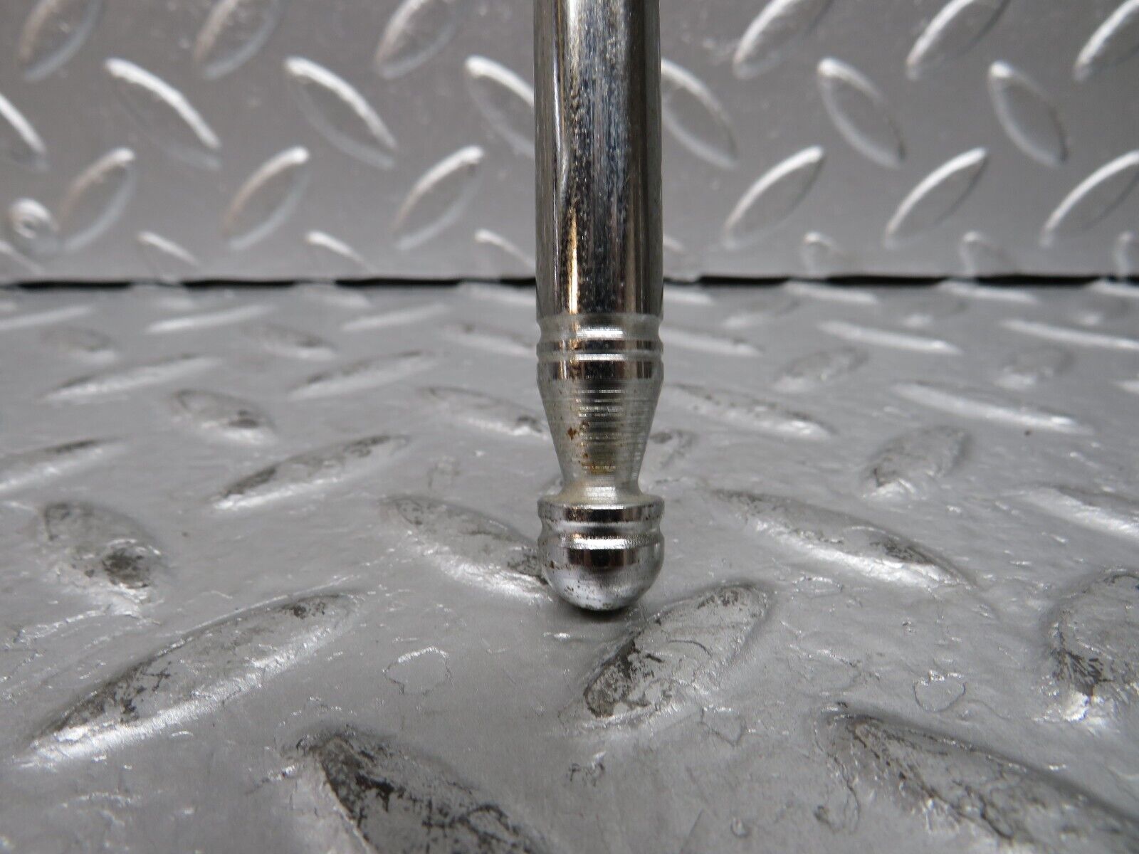 29802 Mercedes-Benz W123 230E Front Seat Headrest