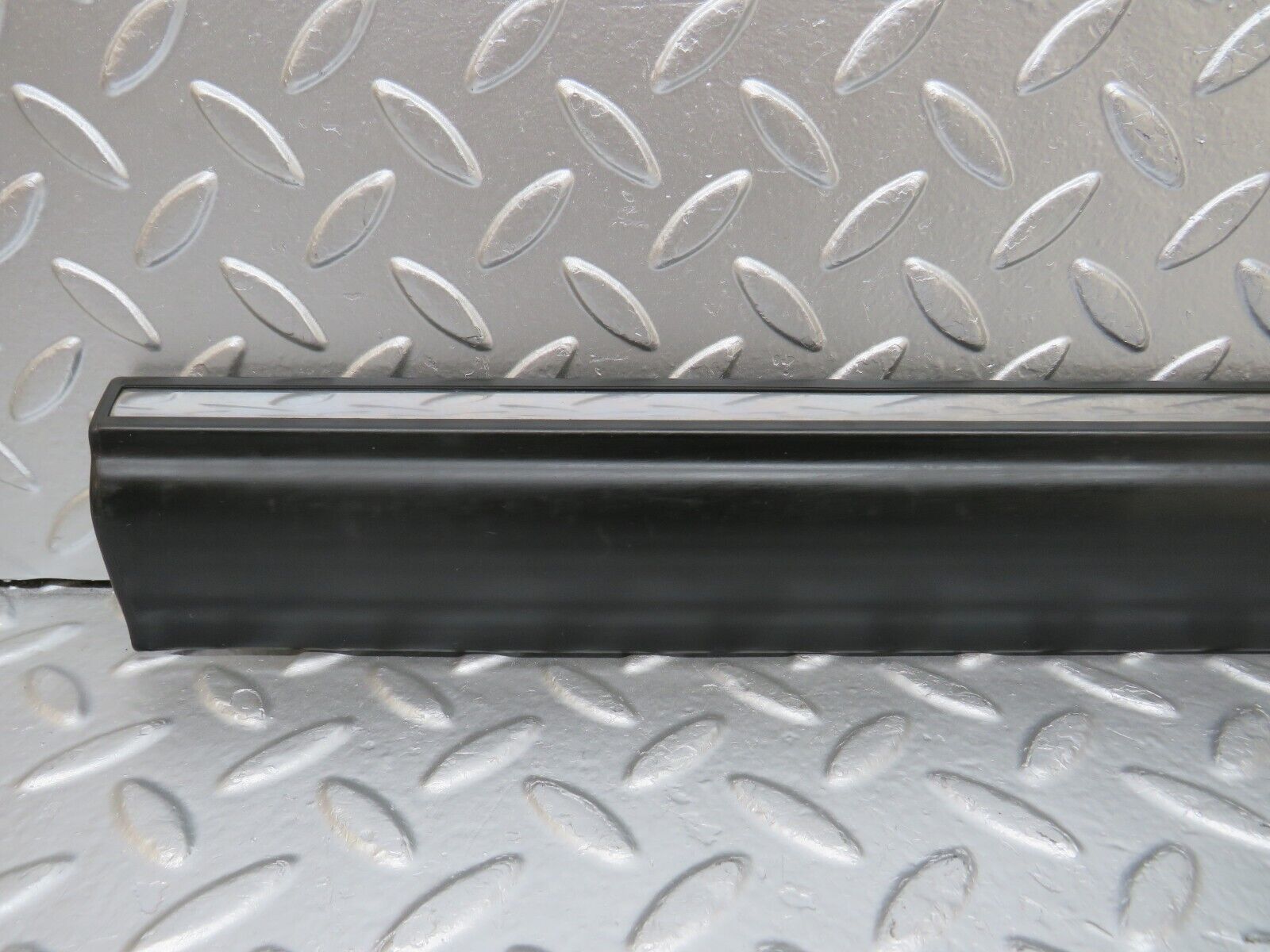 25596 Mercedes-Benz W123 200 Rear Right Door Lower Moulding Trim