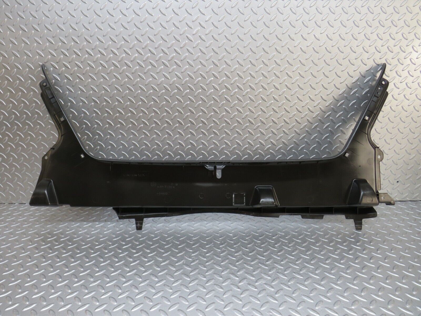 33212 Mercedes-Benz W202 C180 Trunk Lock Trim Panel 2026905825