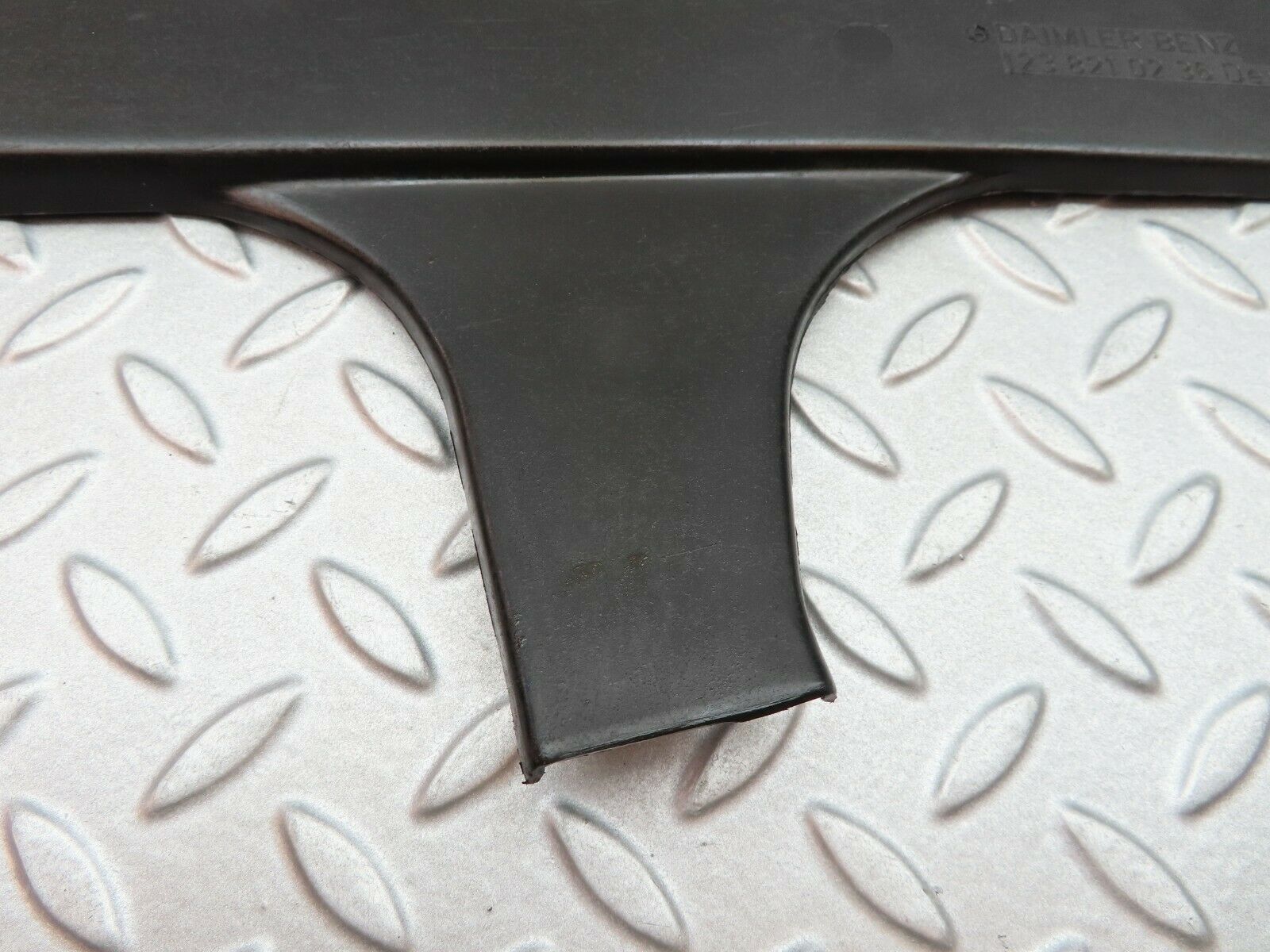 5684 Mercedes-Benz W123 200 Cable Channel Cover Rear Right 1238210236