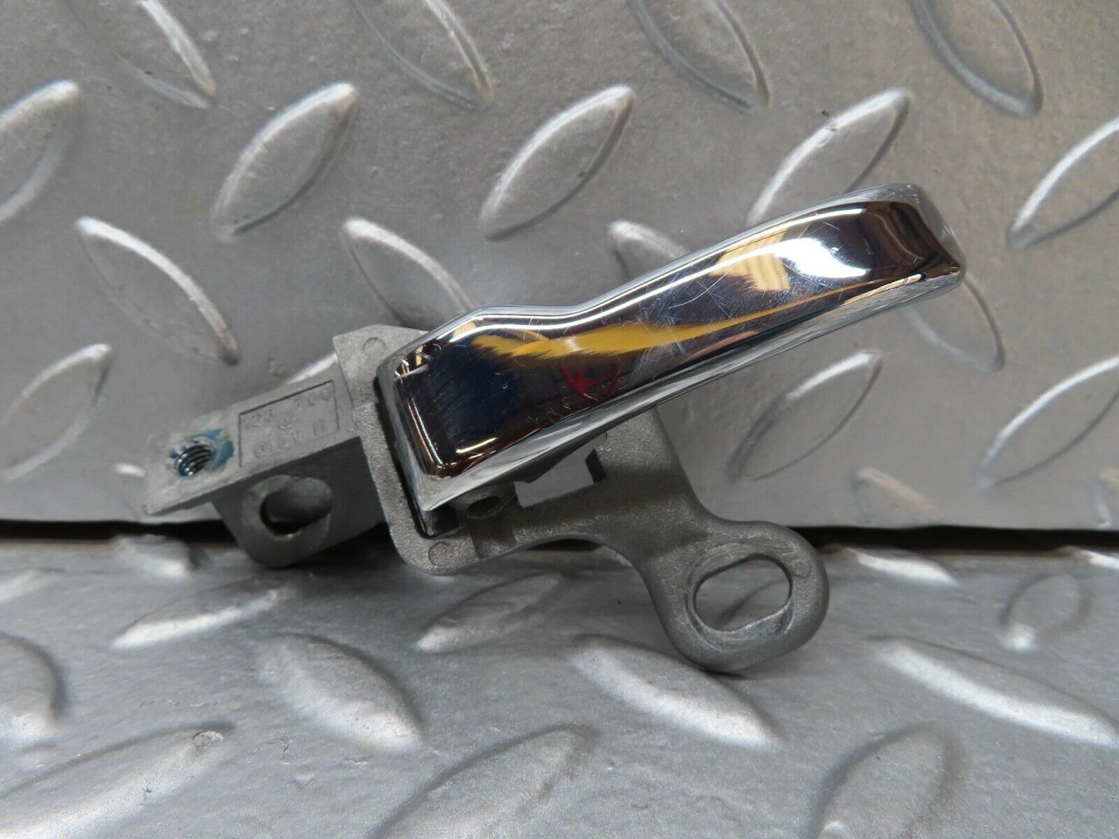 7041 Mercedes-Benz W123 230E Left Interior Door Handle1237600161