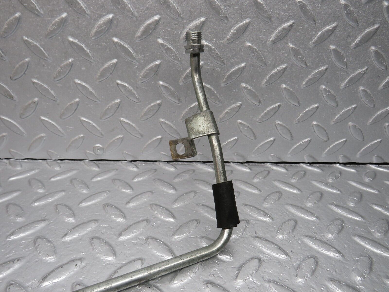 39806 Mercedes-Benz R129 320SL Coupe Fuel Line Pipe