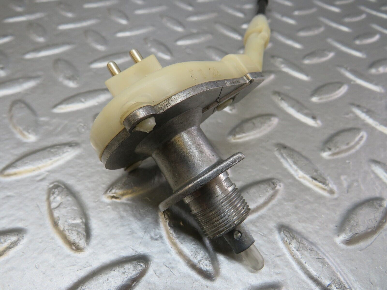 25576 Mercedes-Benz W123 200 Heater Regulator With Cables