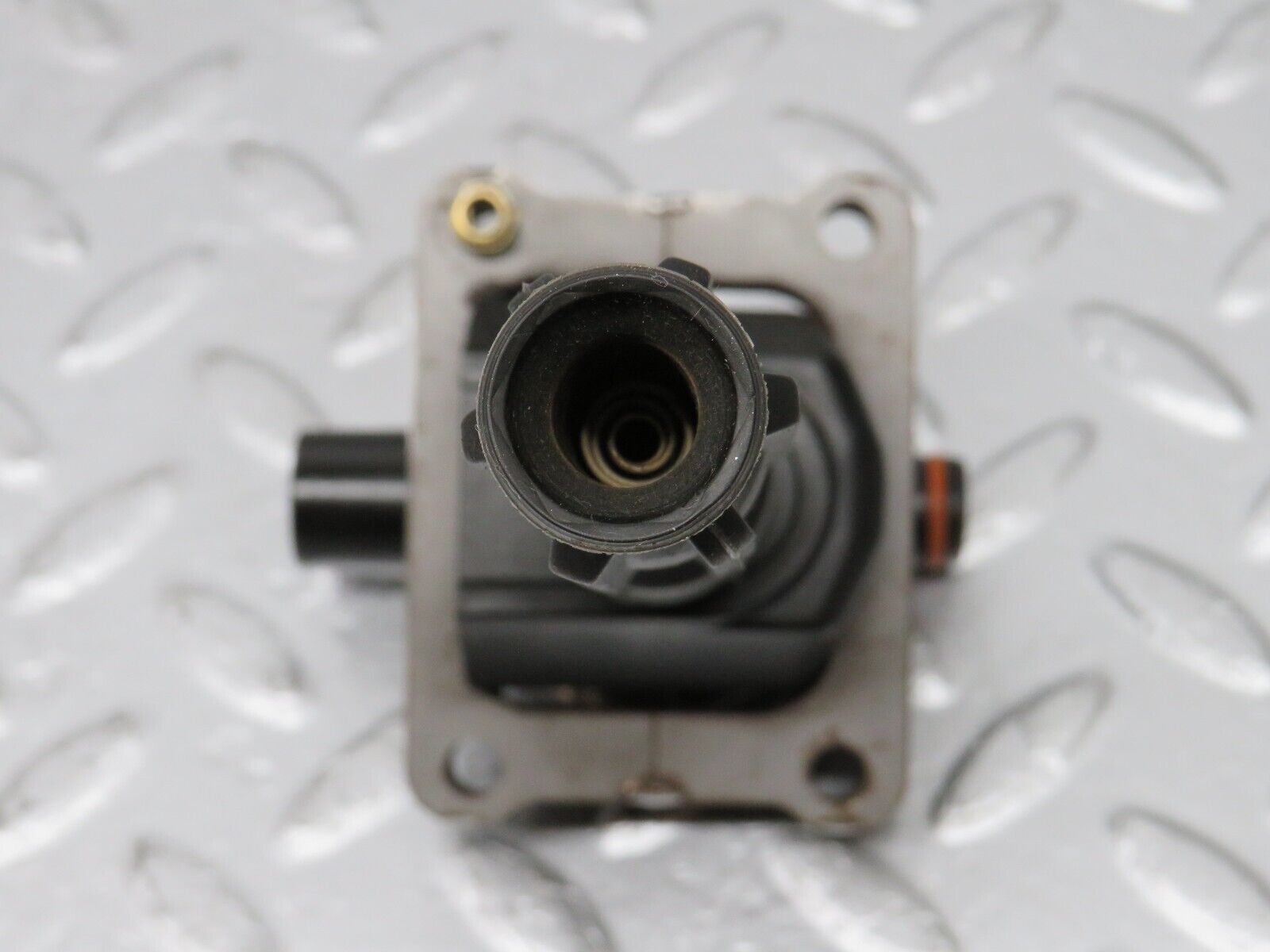 39493 Mercedes-Benz R129 320SL Coupe Ignition Coil 0001587003 0221506444 0001593542