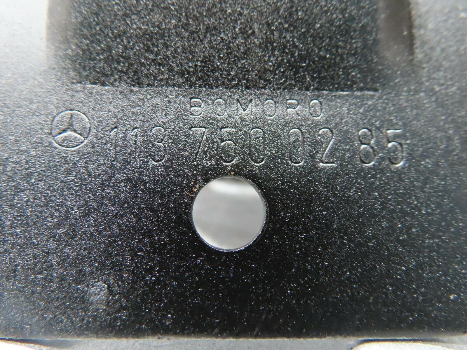 16701 Mercedes-Benz C107 380SLC Trunk Boot Lock Latch 1137500285