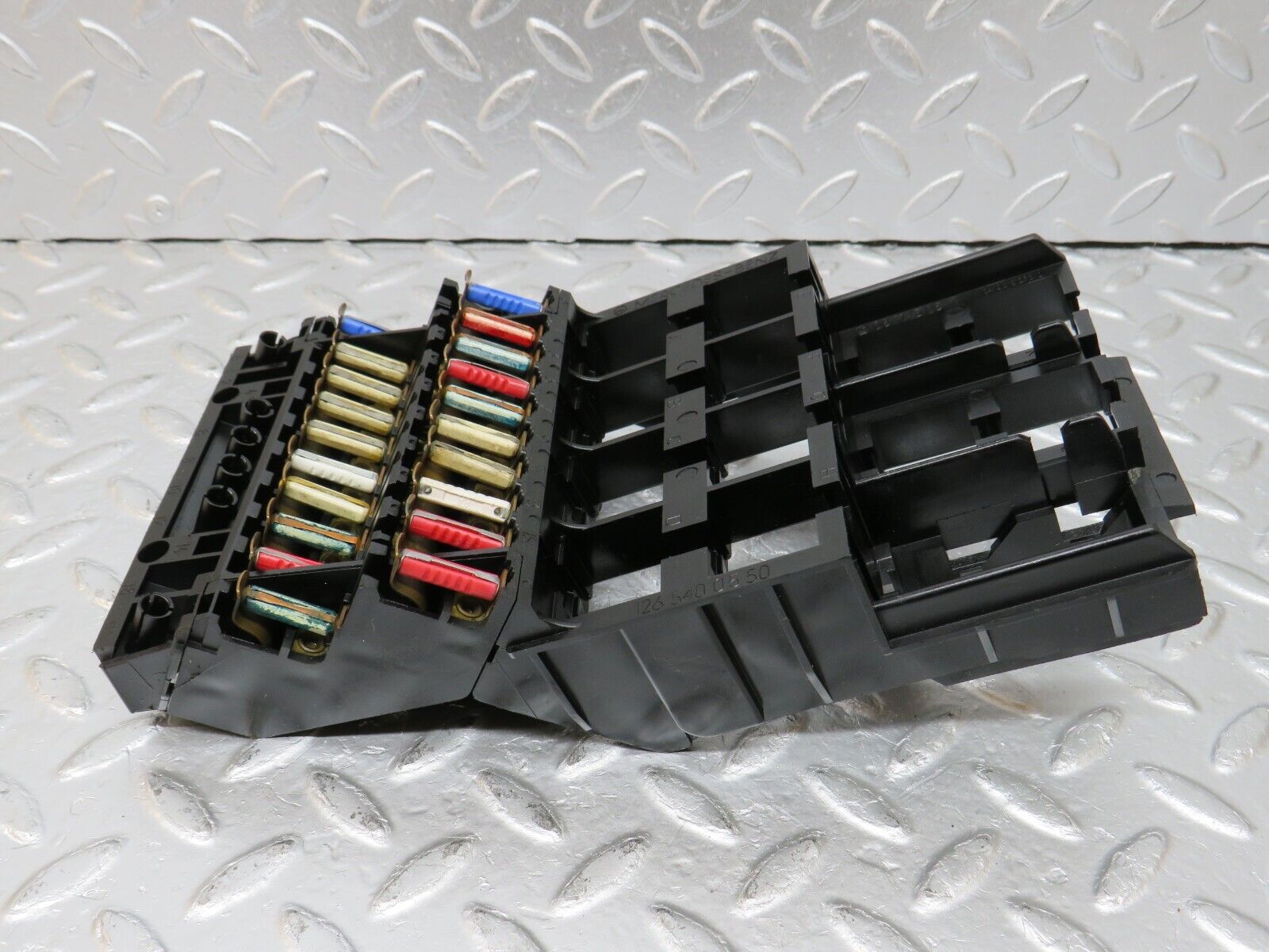 34439 Mercedes-Benz C126 380SEC Coupe Fuse Box 1265400550