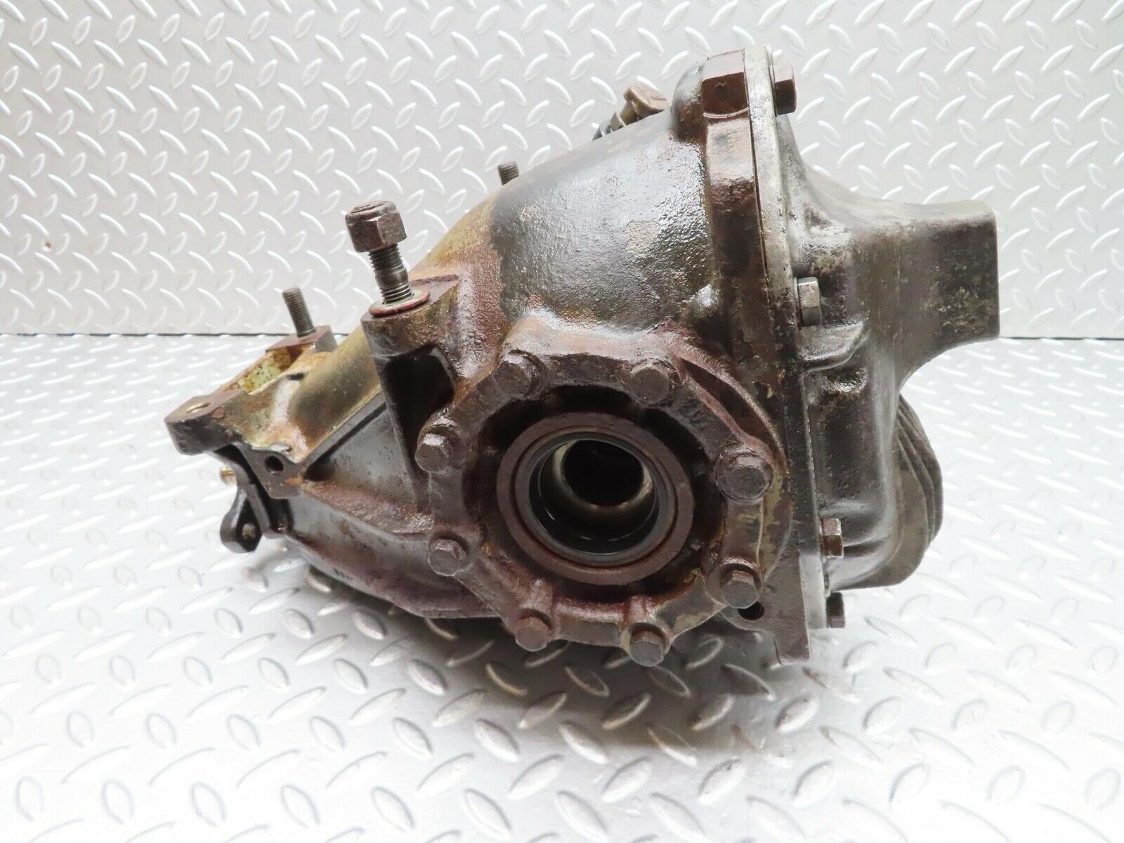 14832 Mercedes-Benz W116 350SE Rear Differential Ratio 3.46 1163510908