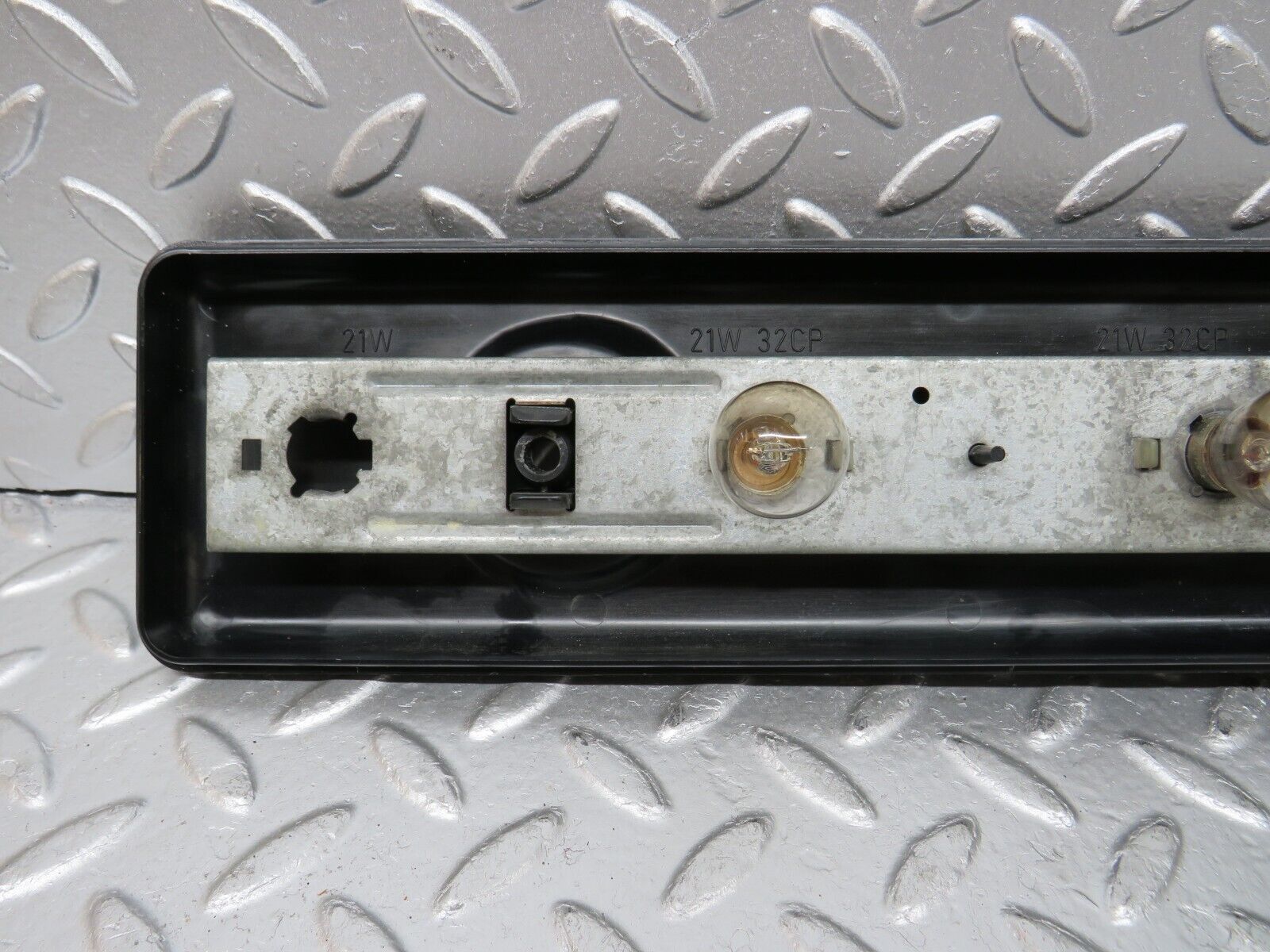 31052 Mercedes-Benz W123 200D Tail Light Bulb Holder Right Side 22064R