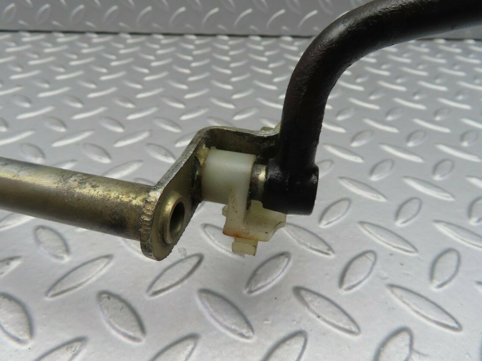 7207 Mercedes-Benz C107 350SLC Coupe Throttle Linkage