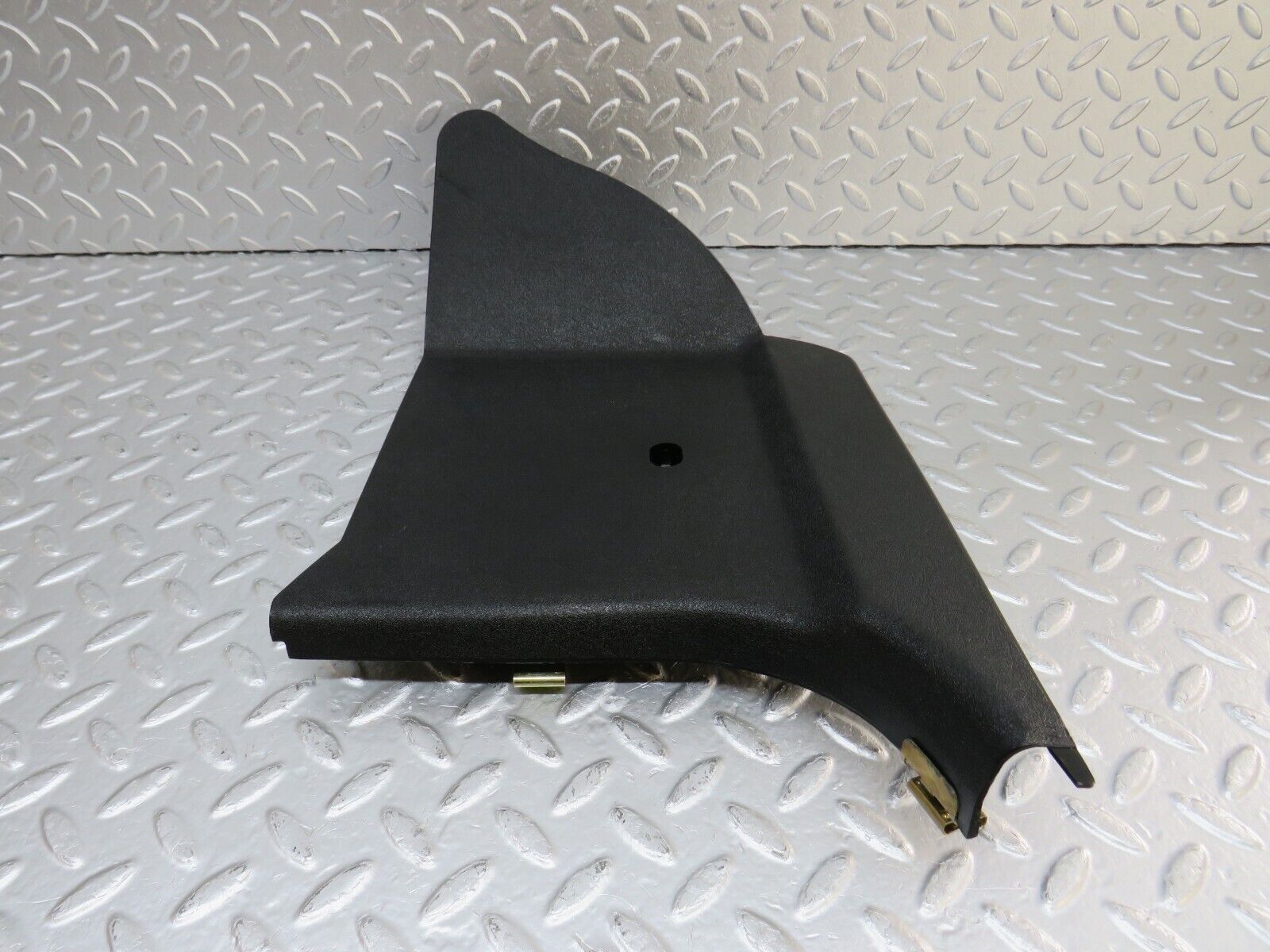 33305 Mercedes-Benz W202 C180 Front Left Lower Kick Panel Black 2026800383