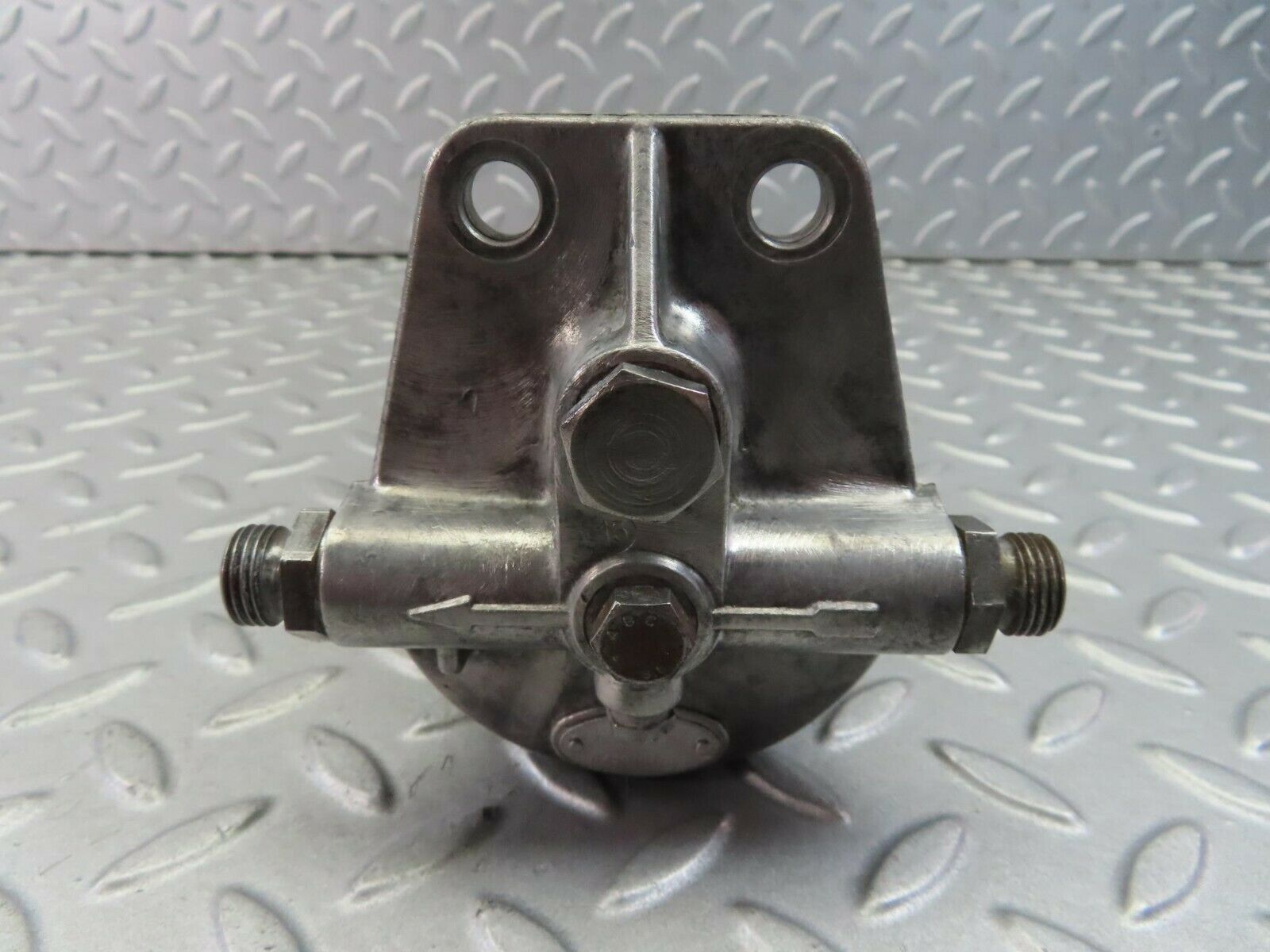 8250 Mercedes-Benz W108 Fuel Filter Housing Bosch 0450108003