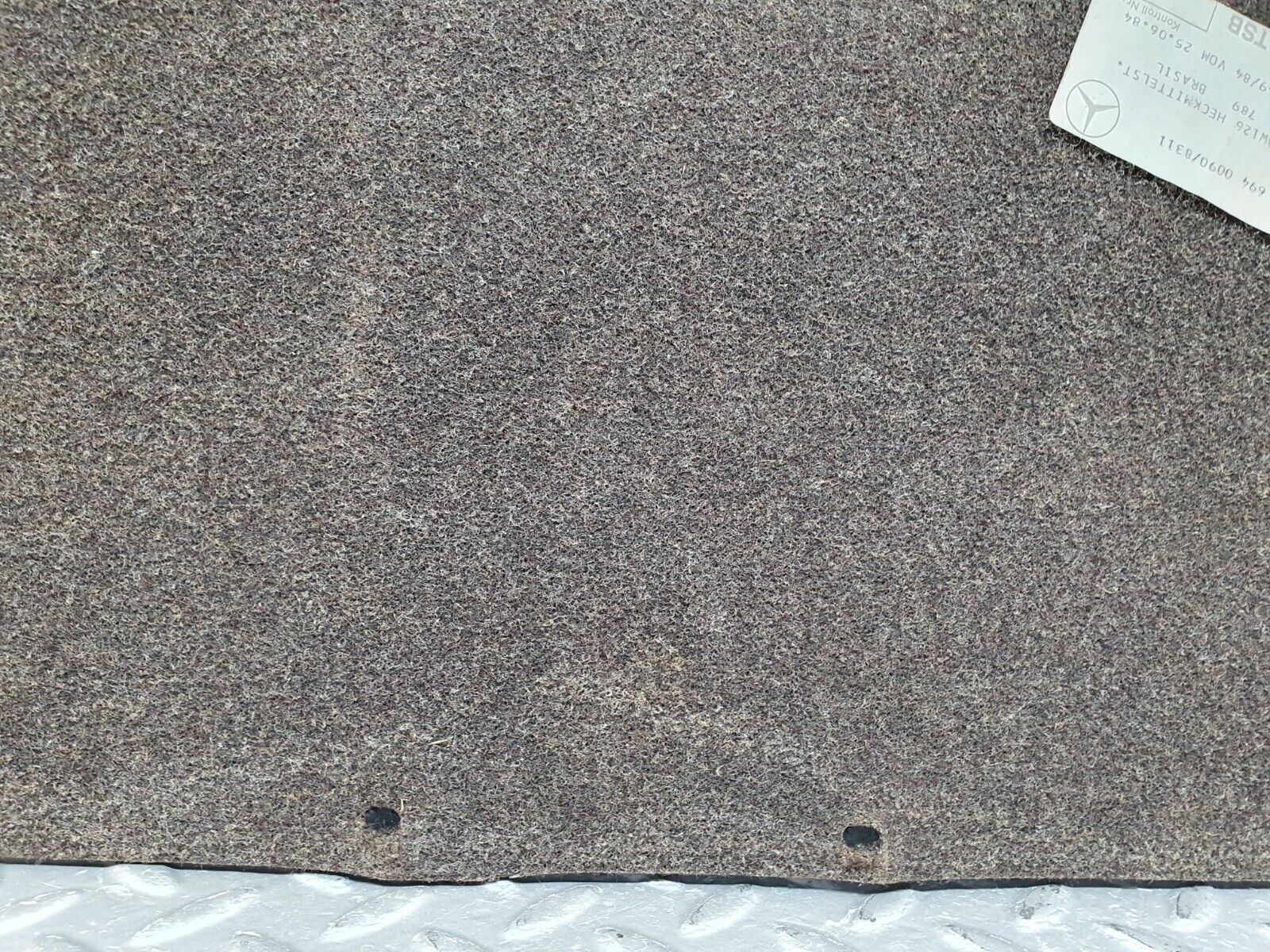 41048 Mercedes-Benz W126 300SE Boot Rear Carpet Cover Brown