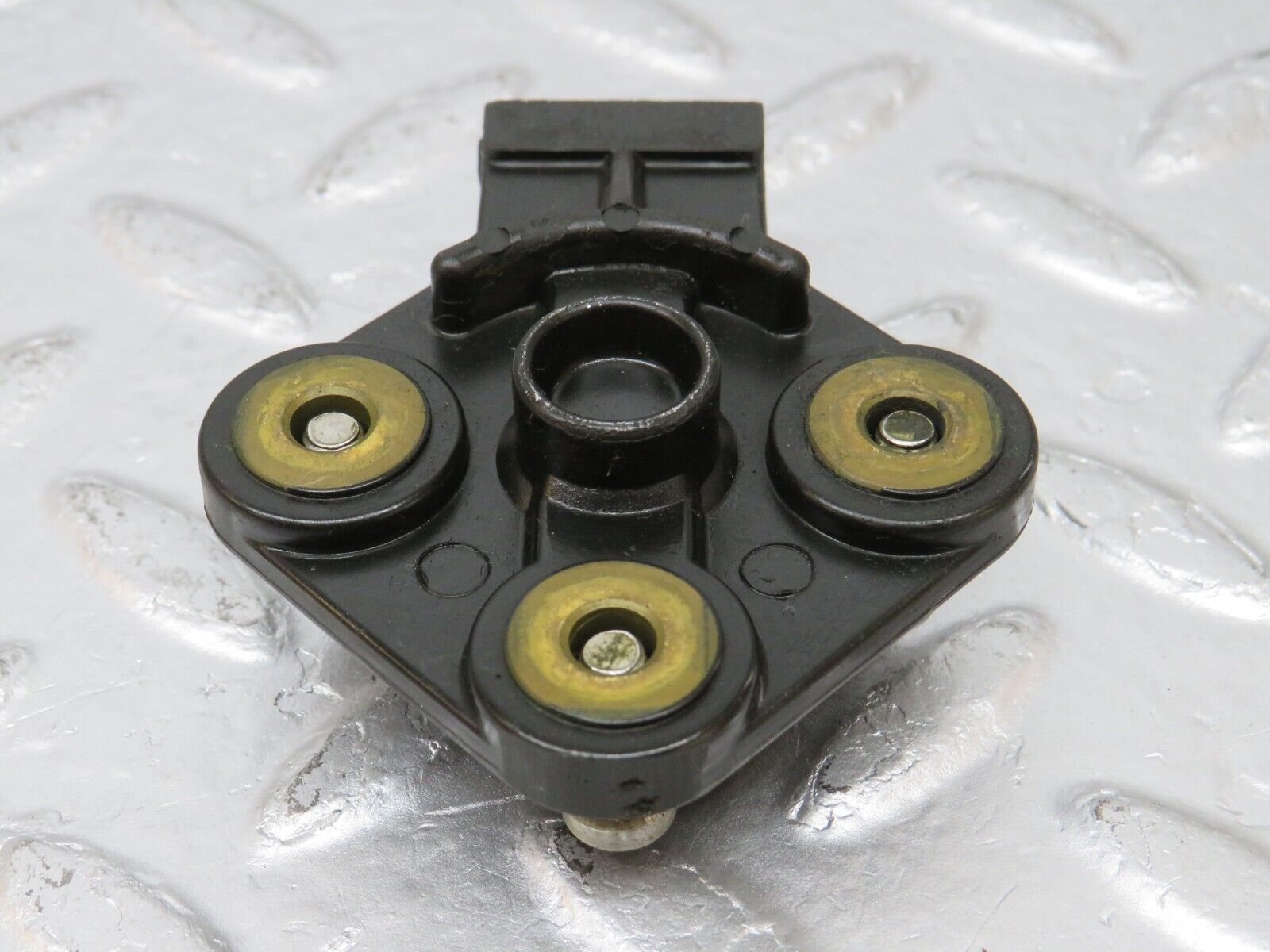 34187 Mercedes-Benz W124 260E Ignition Distributor Rotor BREMI7023