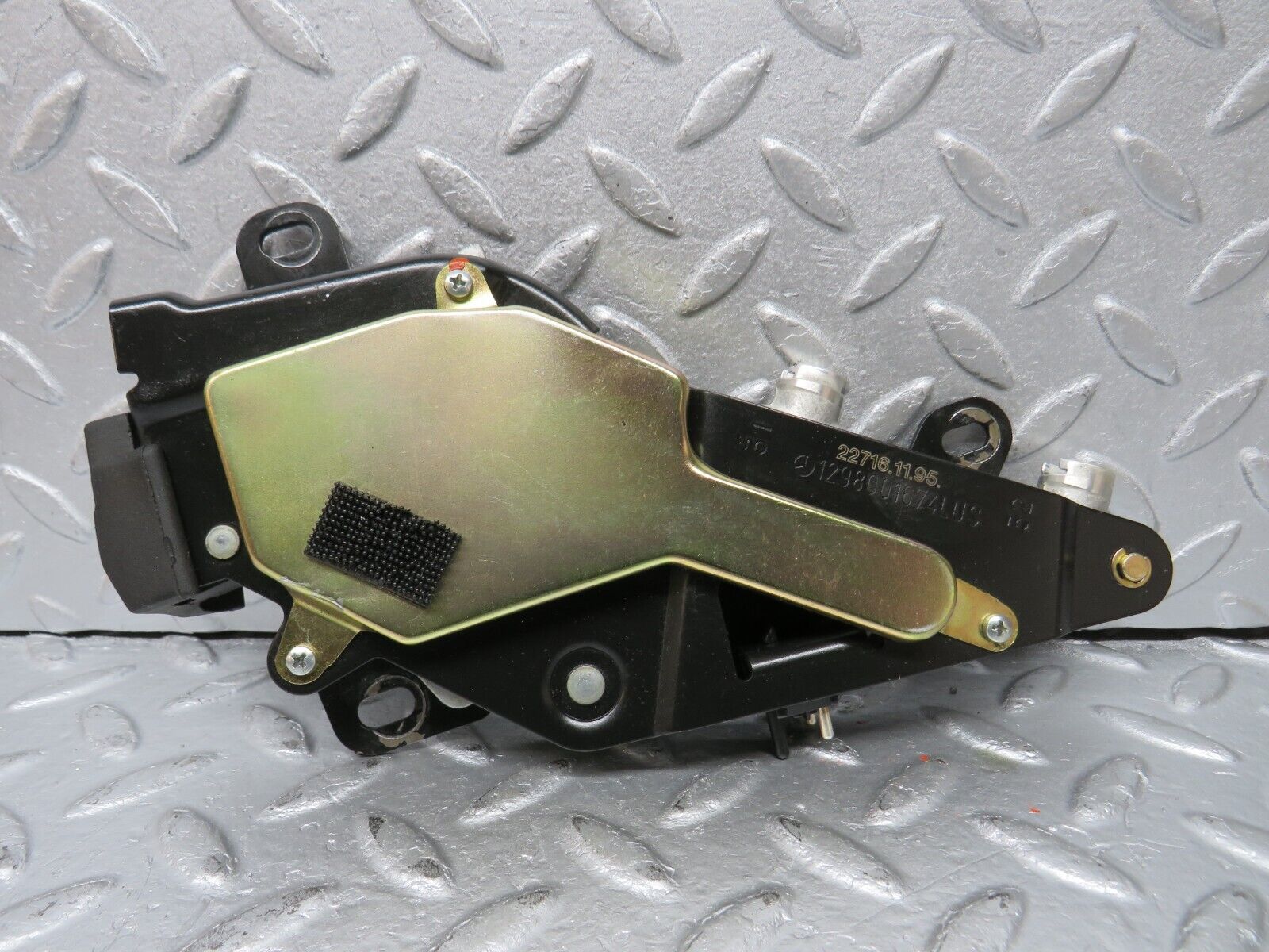 39616 Mercedes-Benz R129 320SL Coupe Roof Lock Right Side 1298001674