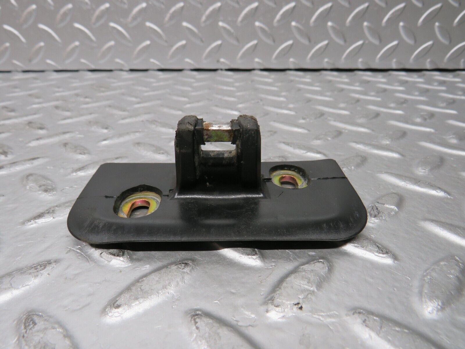 30338 Mercedes-Benz W124 230E Trunk Lock Latch