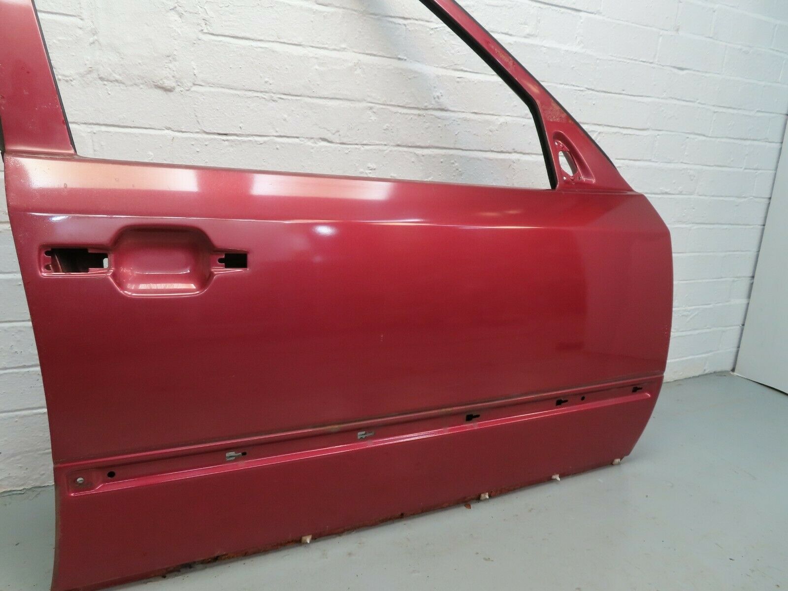 6695 Mercedes-Benz S124 E220 Wagon Front Right Door