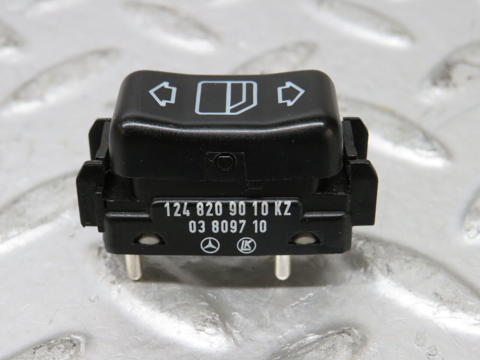 27565 Mercedes-Benz S124 300TE Electric Window Switch Right Side 1248209010