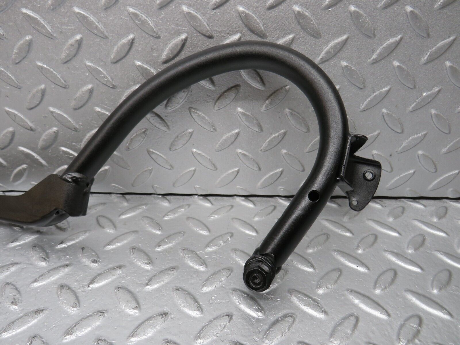 38977 Mercedes-Benz W201 190E 2.6L Trunk Lid Hinge Right Side