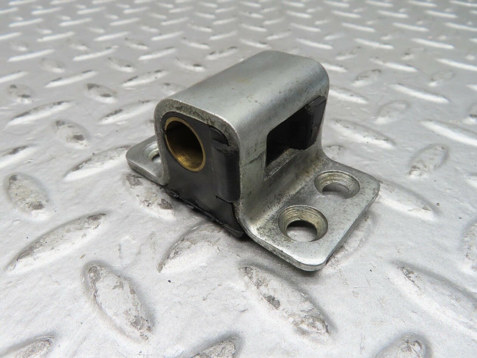 7036 Mercedes-Benz W123 230E Door Lock Latch Right Side