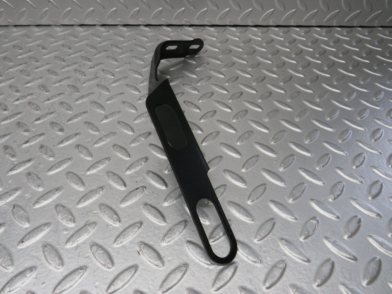 35029 Mercedes-Benz W210 320E Exhaust Bracket 2104925341