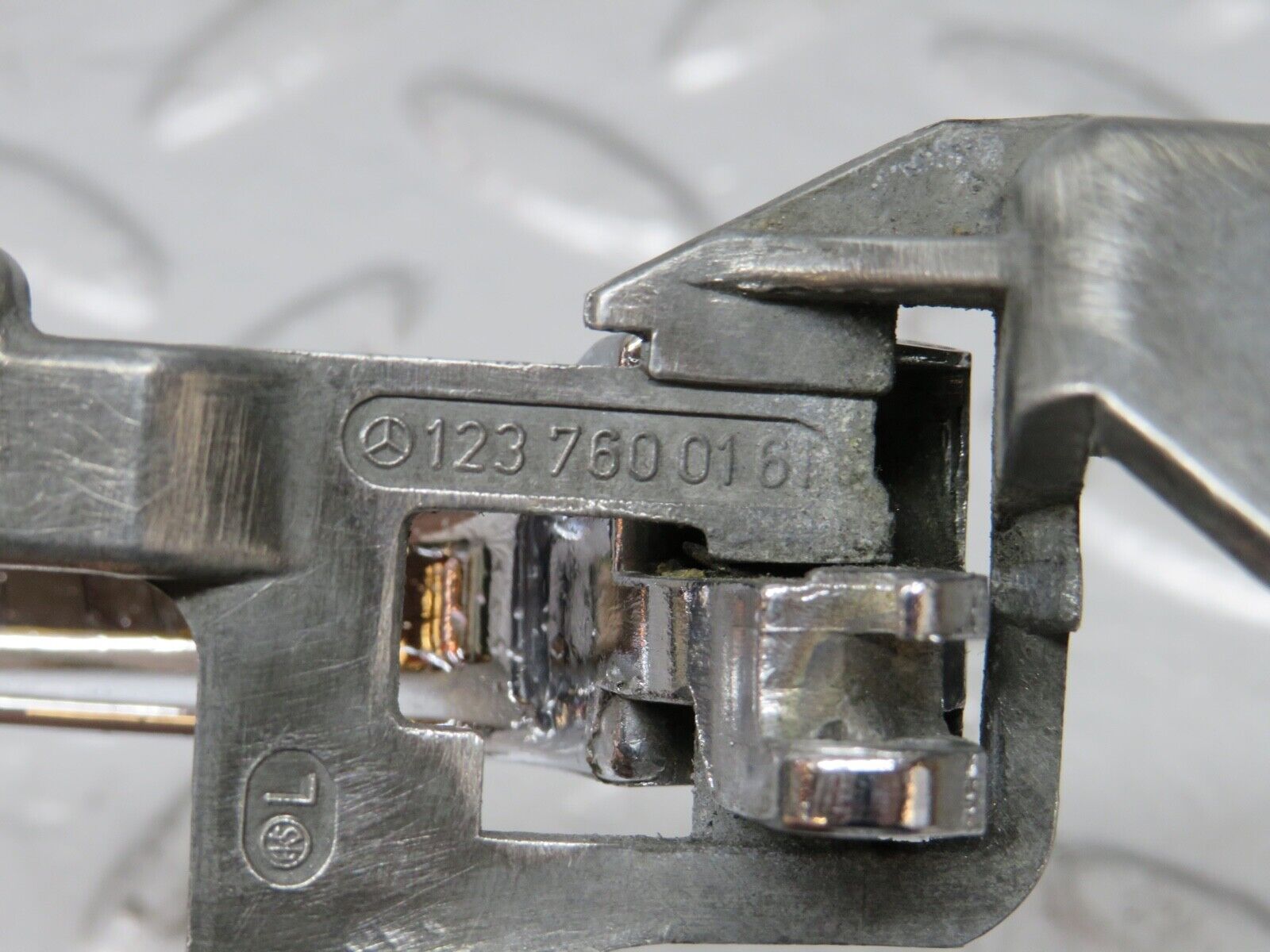 31008 Mercedes-Benz W123 230E Left Door Opener Door Handle 1237600161