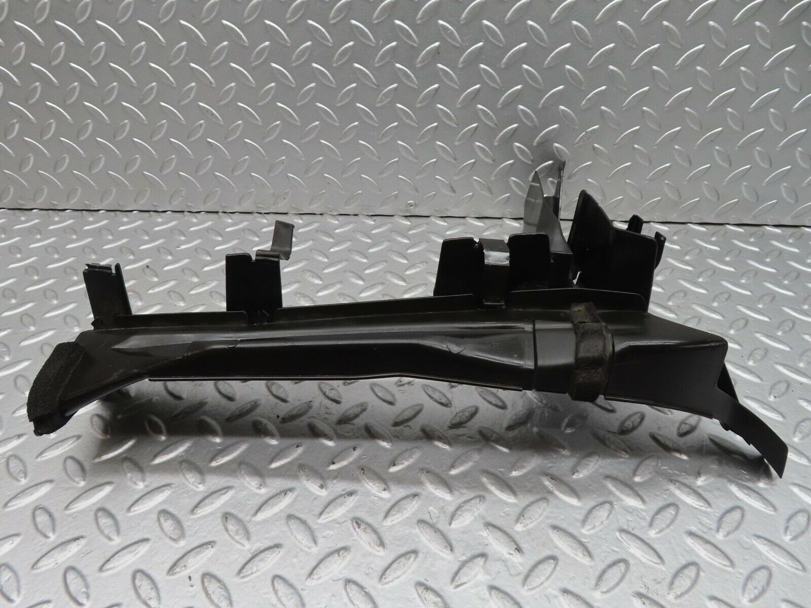 14875 Mercedes-Benz W140 S320 Engine Bay Cable Channel Left Side 1408200712