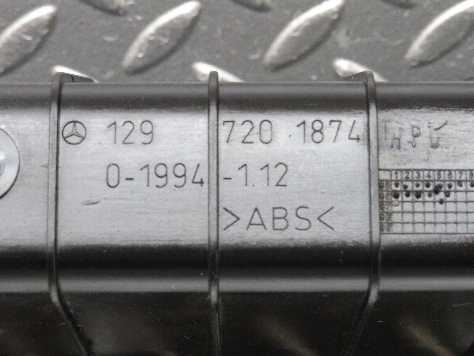 25105 Mercedes-Benz R129 Right Door Pocket 1297201874