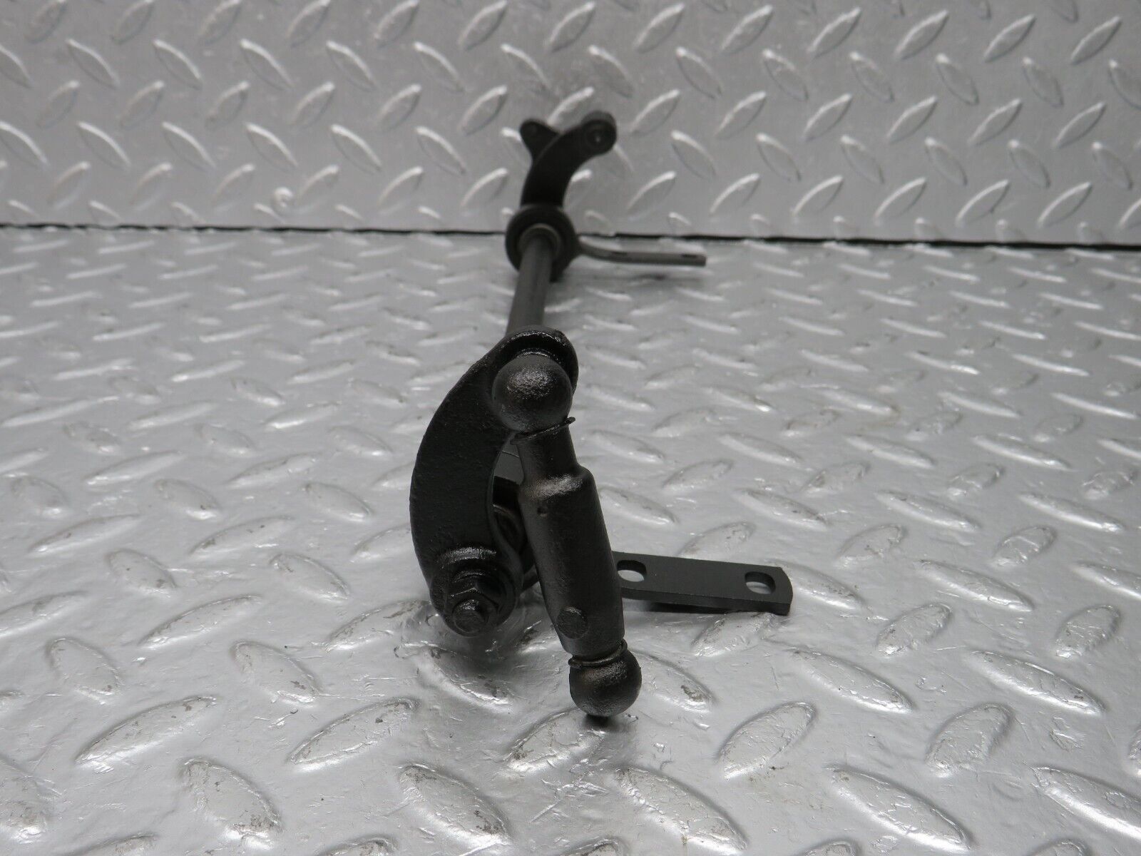 40431 Mercedes-Benz W110 230 Accelerator Linkage