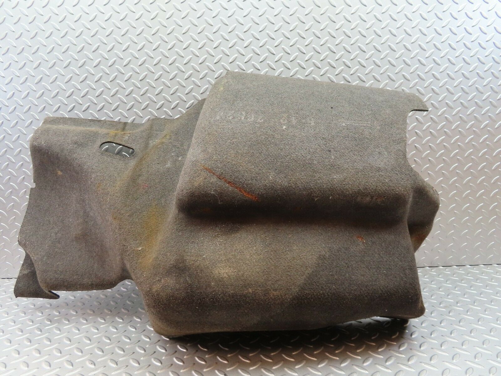 6328 Mercedes-Benz W126 380SE Trunk Panel Cover Left 1266930333