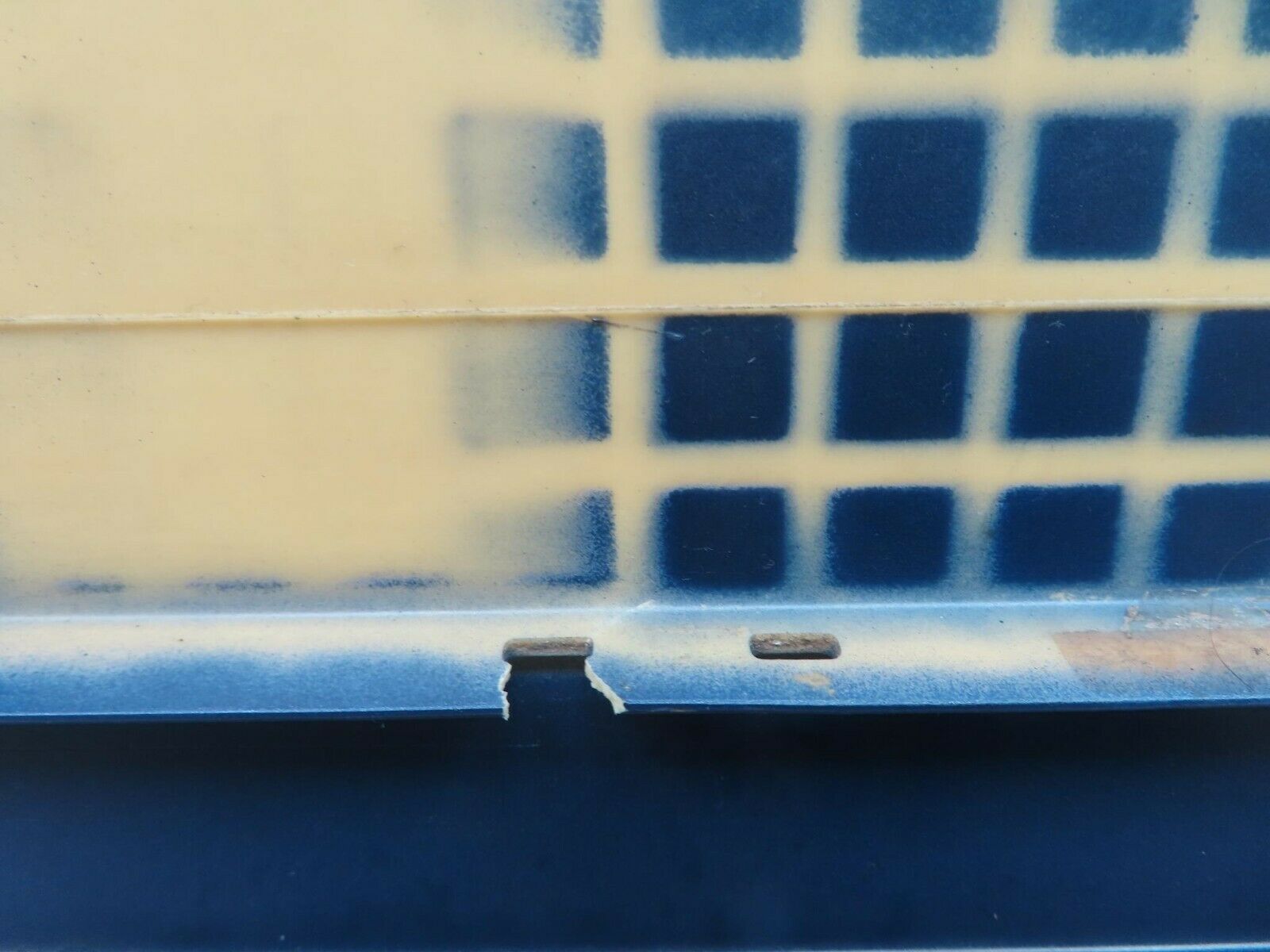 10542 Mercedes-Benz W201 190E Rear Left Door Moulding Trim 2016905740