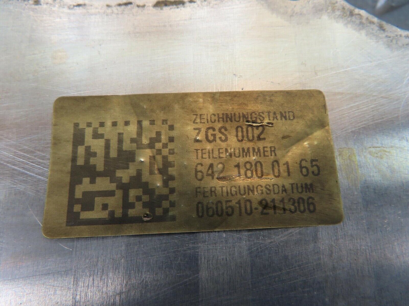 11251 Mercedes-Benz W221 S320 Oil Cooler 6421800165