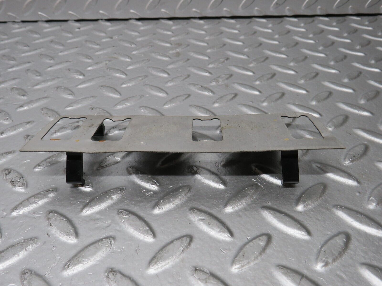 32214 Mercedes-Benz W123 230E Dashboard Switch Console Wood Trim