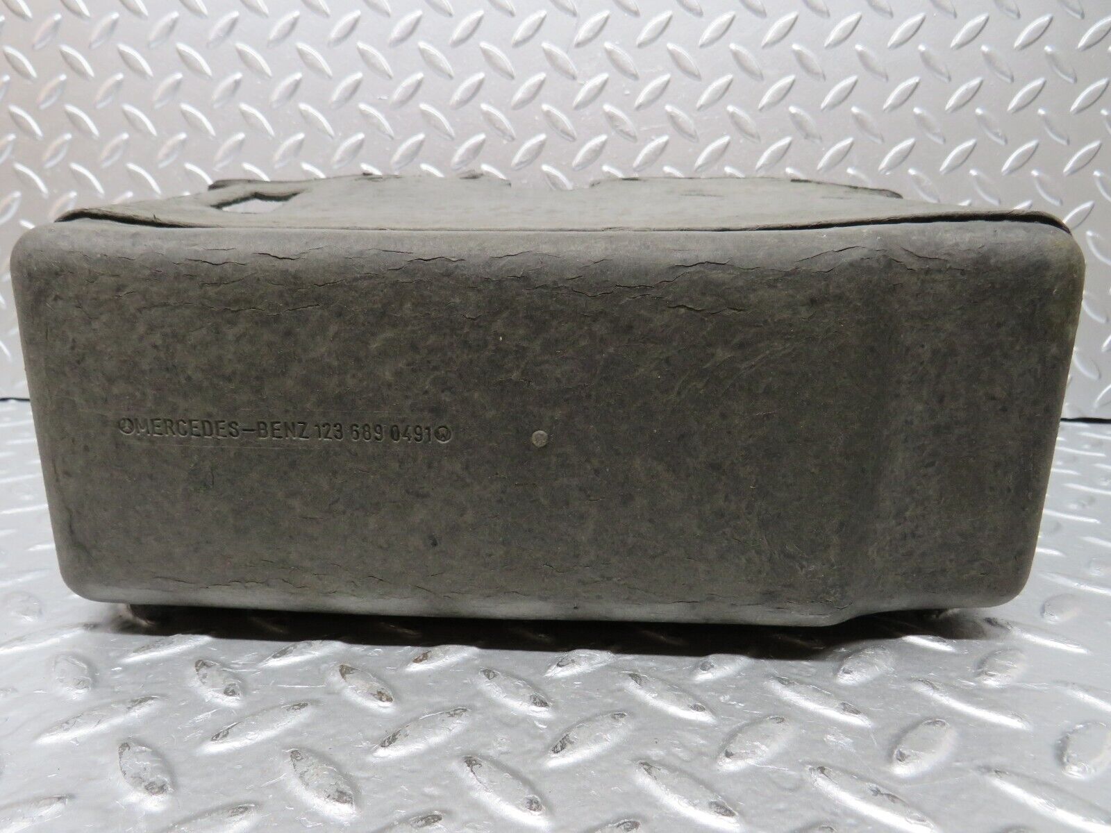 26760 Mercedes-Benz W123 240D Glove Box 1236890491