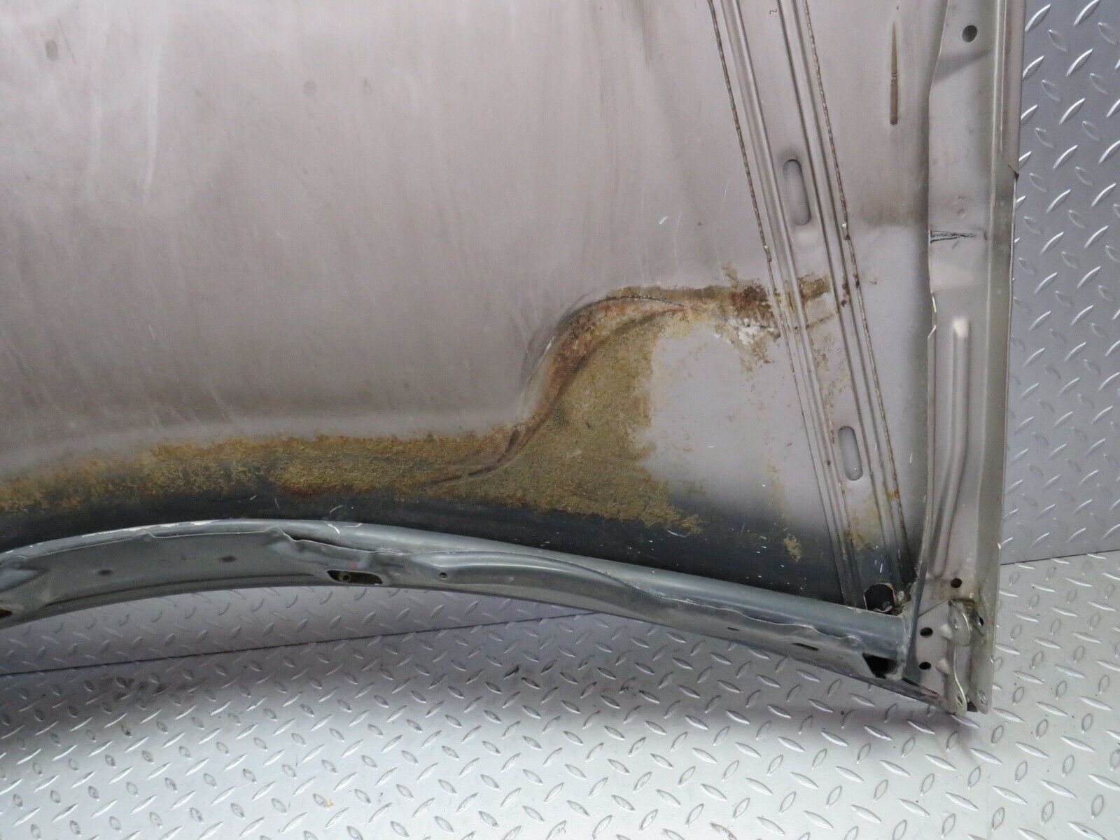 33839 Mercedes-Benz W201 190E 2.0L Bonnet