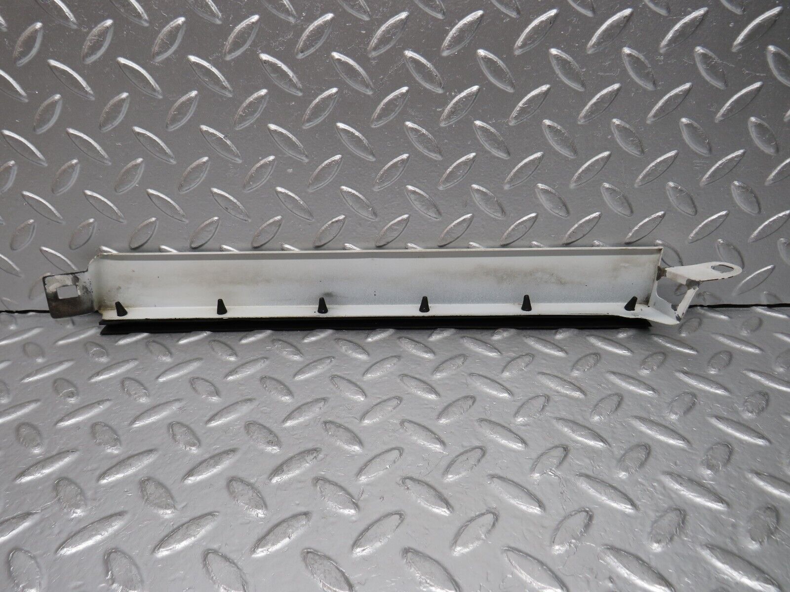 30346 Mercedes-Benz W124 230E Under Headlight Trim Right Side