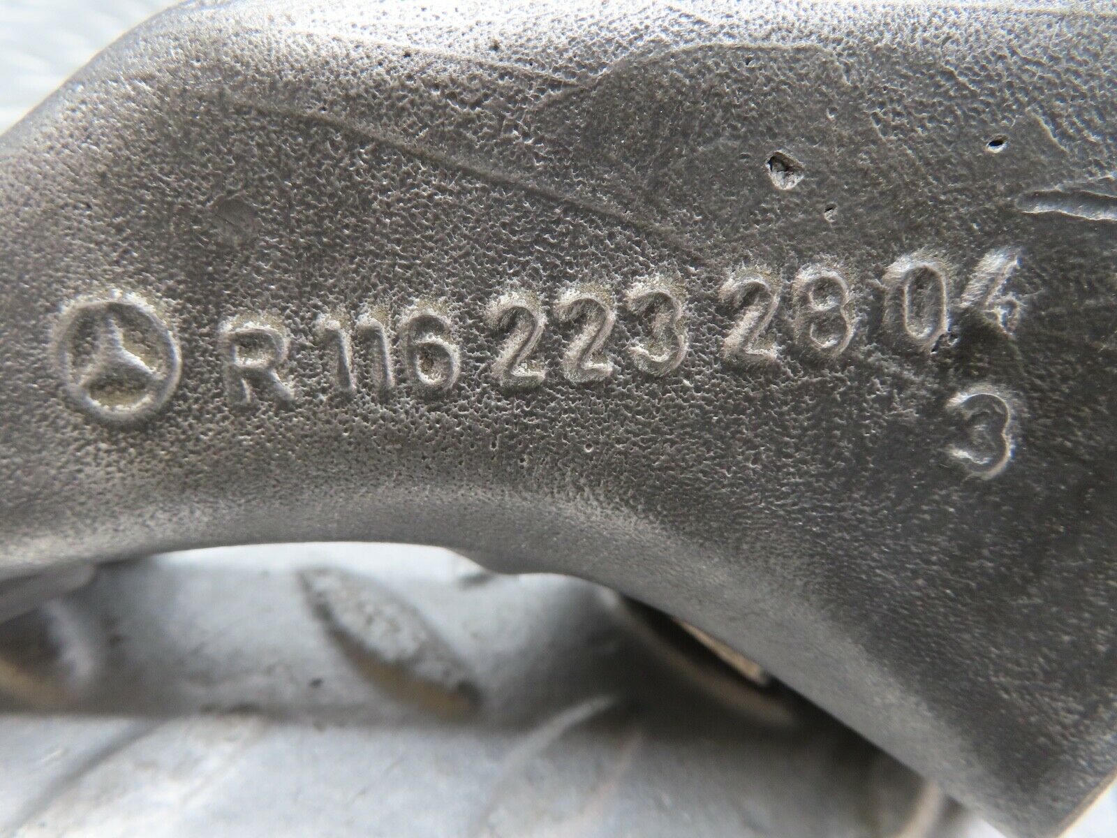 17687 Mercedes-Benz W116 450SEL Engine Mount Bracket Right Side 1162232804