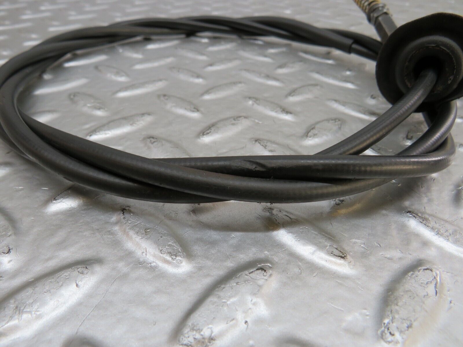 27158 Mercedes-Benz W123 280E Bonnet Release Cable 1239970681