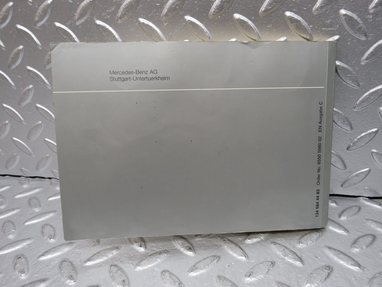 30535 Mercedes-Benz W124 230E Owners Manual 1245844483